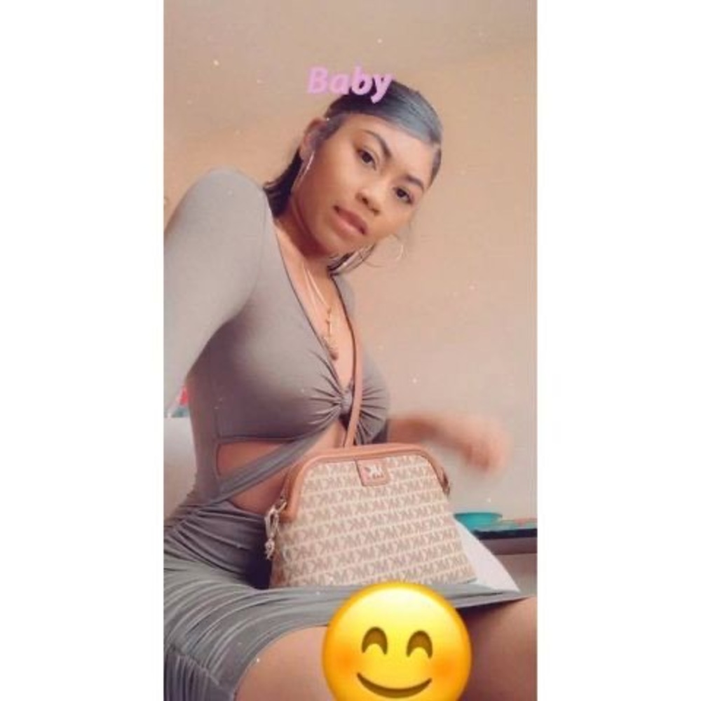Meet your Posher, Jazminé